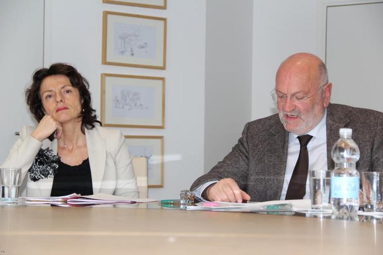 Nicole Gourmelon et Daniel Epron. Le Crédit Agricole Normandie a ouvert depuis un an son sociétariat à chacun de ses clients en leur donnant la possibilité d’acheter des parts sociales de l’entreprise. “Etre sociétaire, c’est partager nos valeurs, c’est être acteur de sa banque, avoir voix au chapitre”.