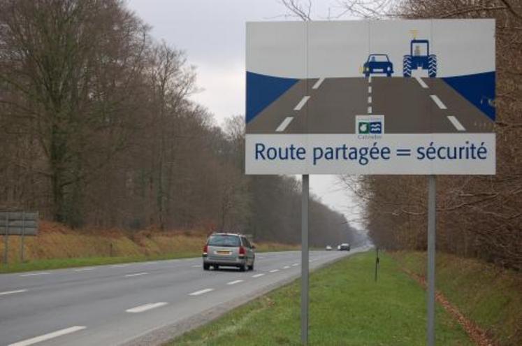 Les bandes multi-fonctions. La solution fluidifie la circulation avec une emprise foncière limitée.