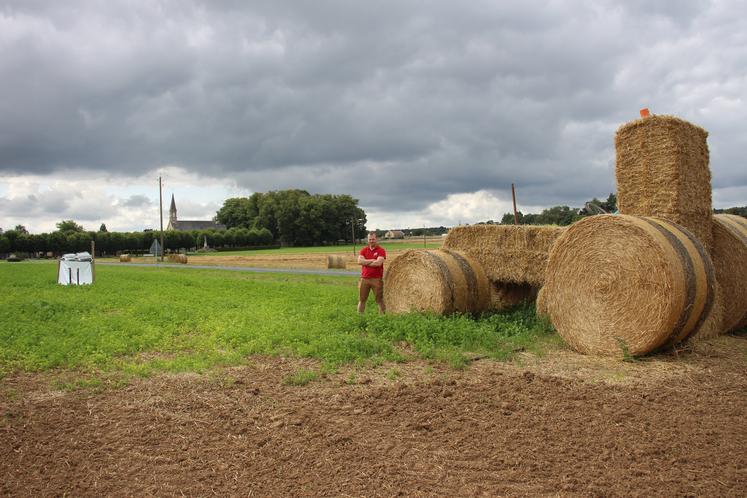 Ghislain Huette, agriculteur dans la commune de Christophe-le-Jajolet (61). 