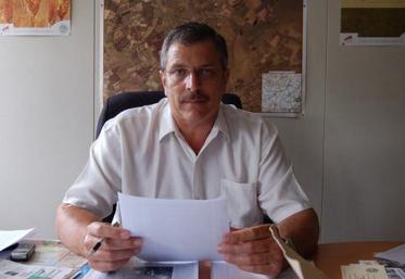 Pascal Férey, "ceux qui ont tout reçu de la part de ceux qui ont tout créé n'ont aucune leçon à nous donner".