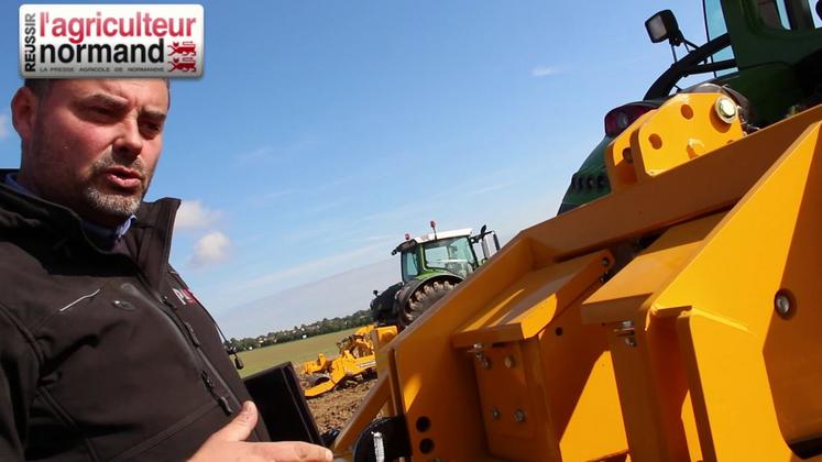 Preview image for the video "McConnel trace son sillon en France".