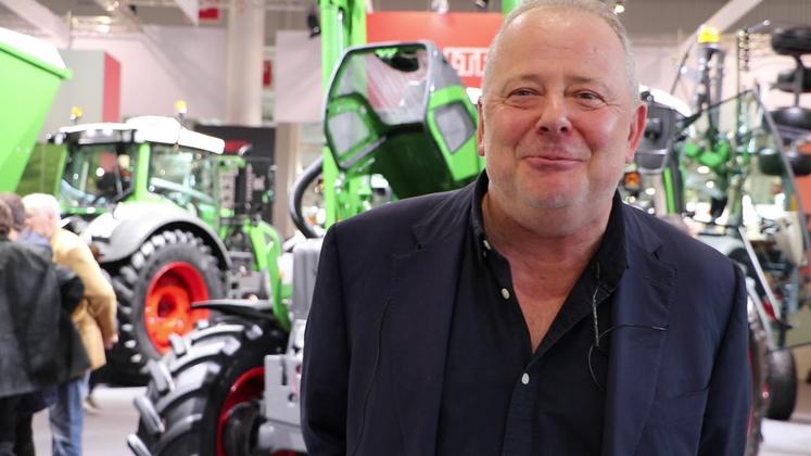 Preview image for the video "Valtra et Fendt s'épousent à Flers".