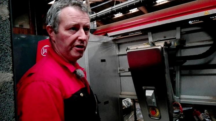 Preview image for the video "20 ans de travail avec un robot de traite".
